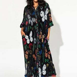 Dressed in LALA So Far So Good Oversized Plissé Dress in Folklore Florals